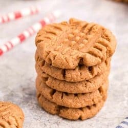 Easy Peanut Butter Cookies Recipe