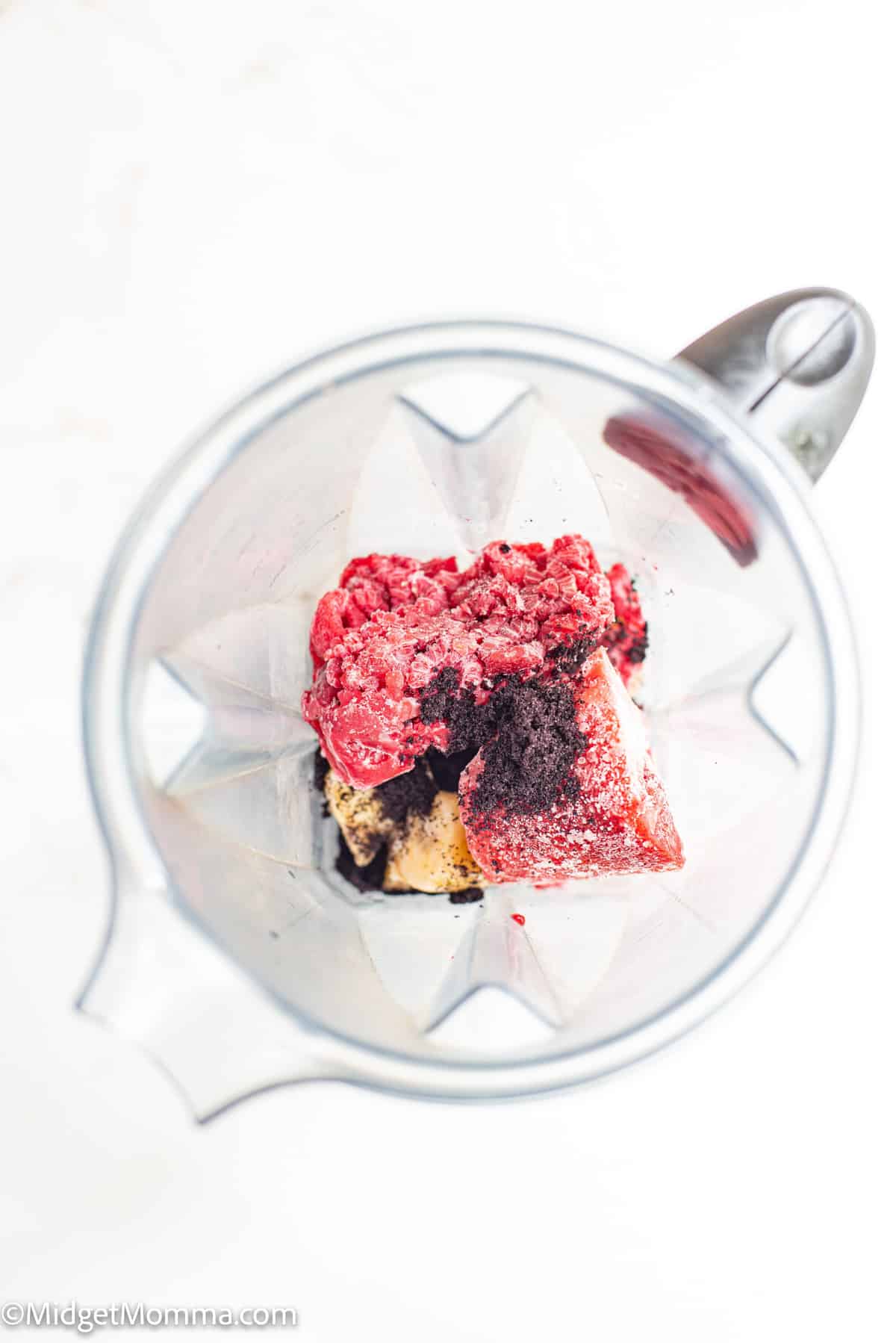 Acai Smoothie Bowls Recipe ingredients in a blender