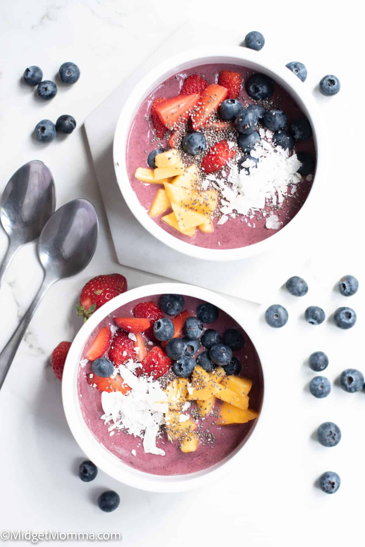 overhead photo of 2 Acai Smoothie Bowls Recipe