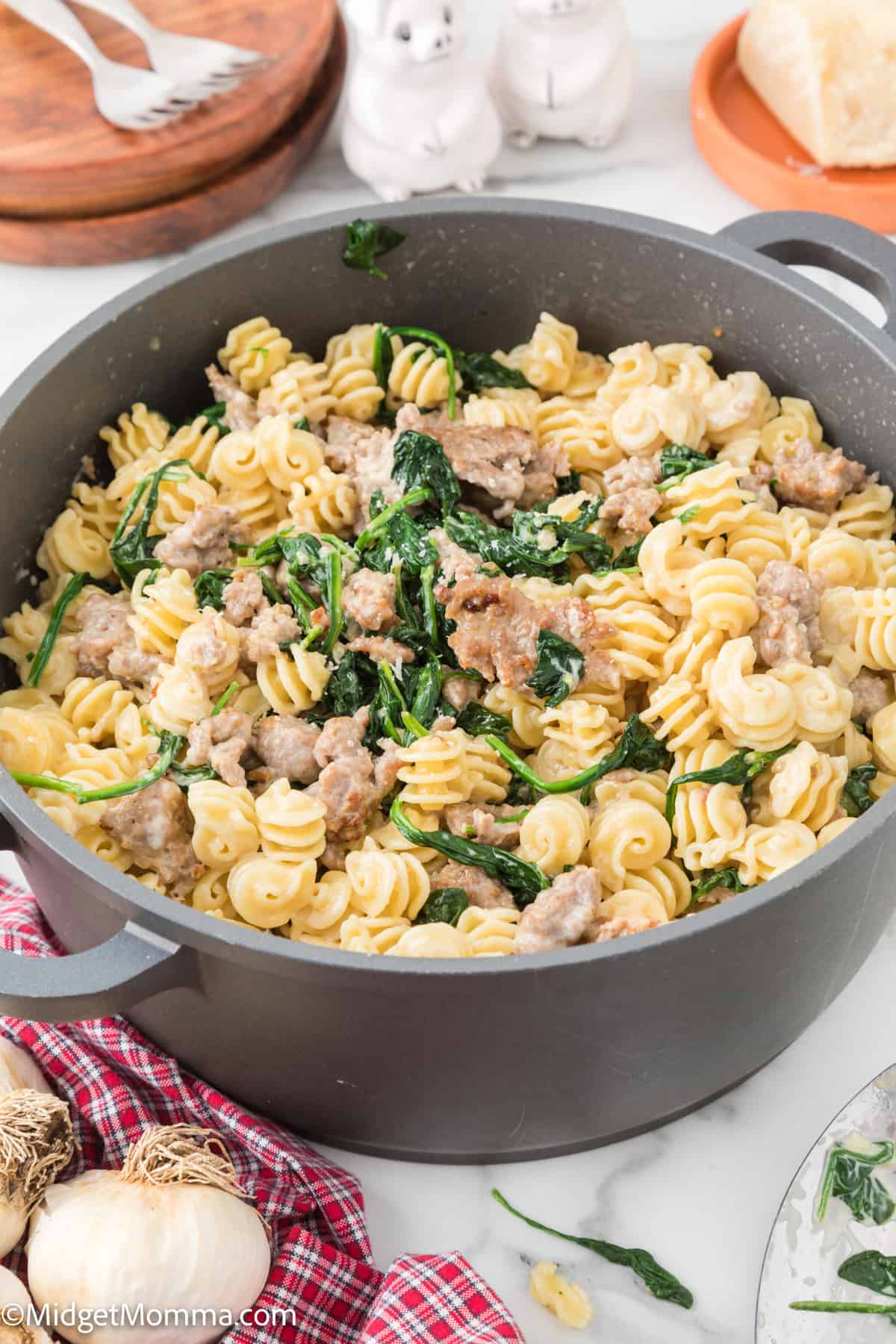 Creamy Spinach Sausage Pasta Recipe