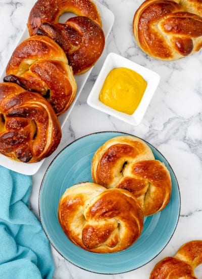 Homemade Soft Pretzels Recipe