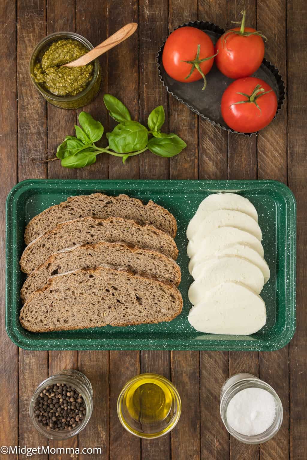 Caprese Grilled Cheese Sandwich • MidgetMomma