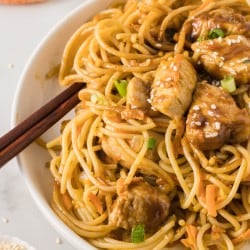Thai Peanut Noodles with Chicken in a serving bowl