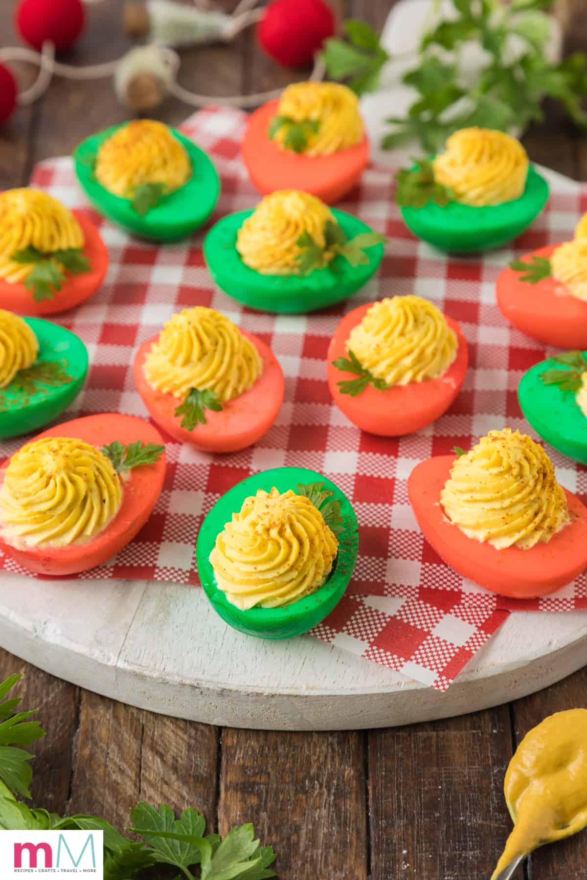 https://www.midgetmomma.com/wp-content/uploads/2023/10/Christmas-deviled-eggs-14.jpg