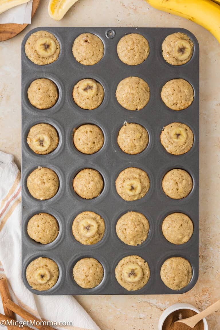 Mini Banana Muffins Recipe • MidgetMomma