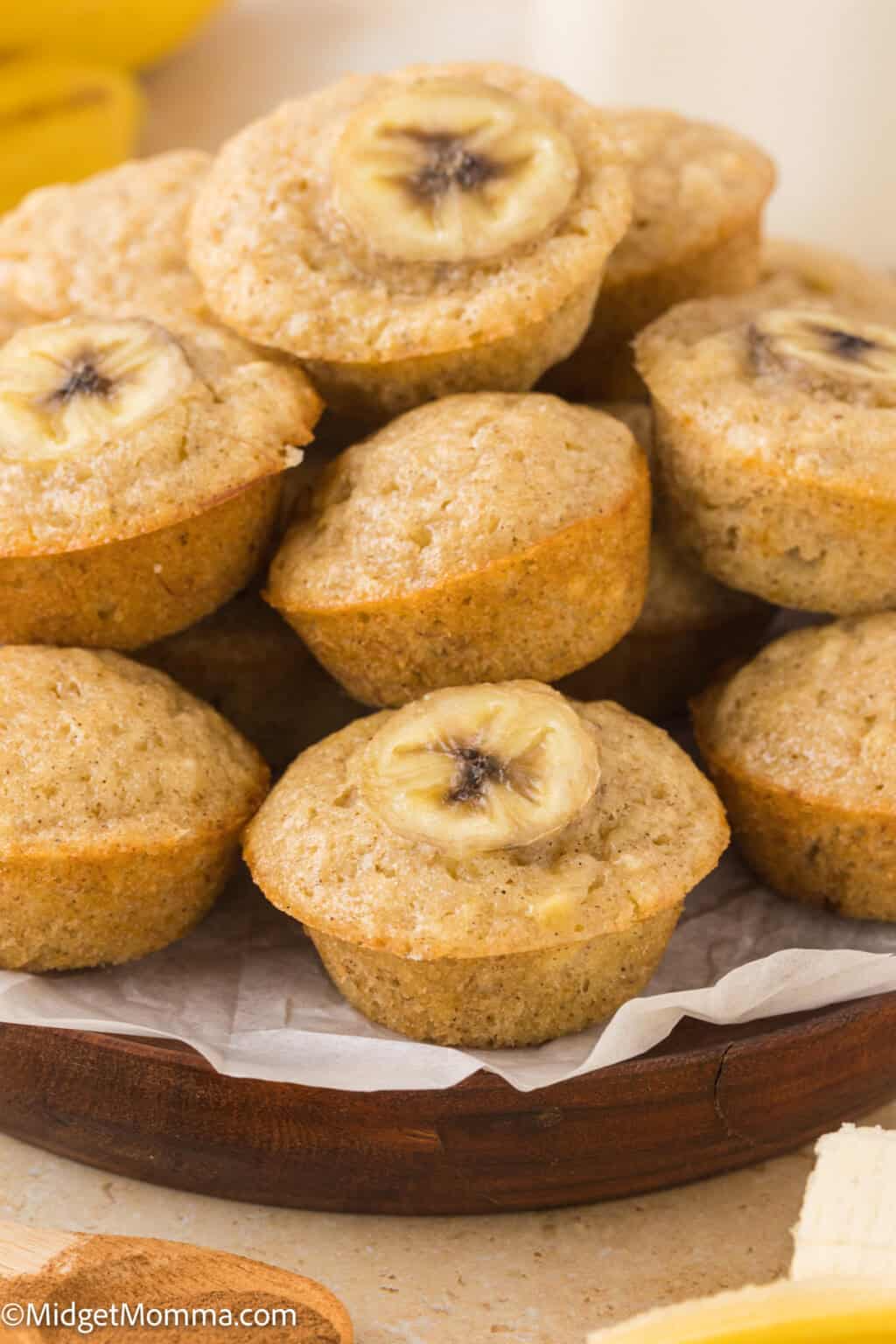 Mini Banana Muffins Recipe • MidgetMomma